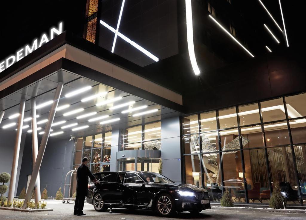 Dedeman 카이세리 외부 사진