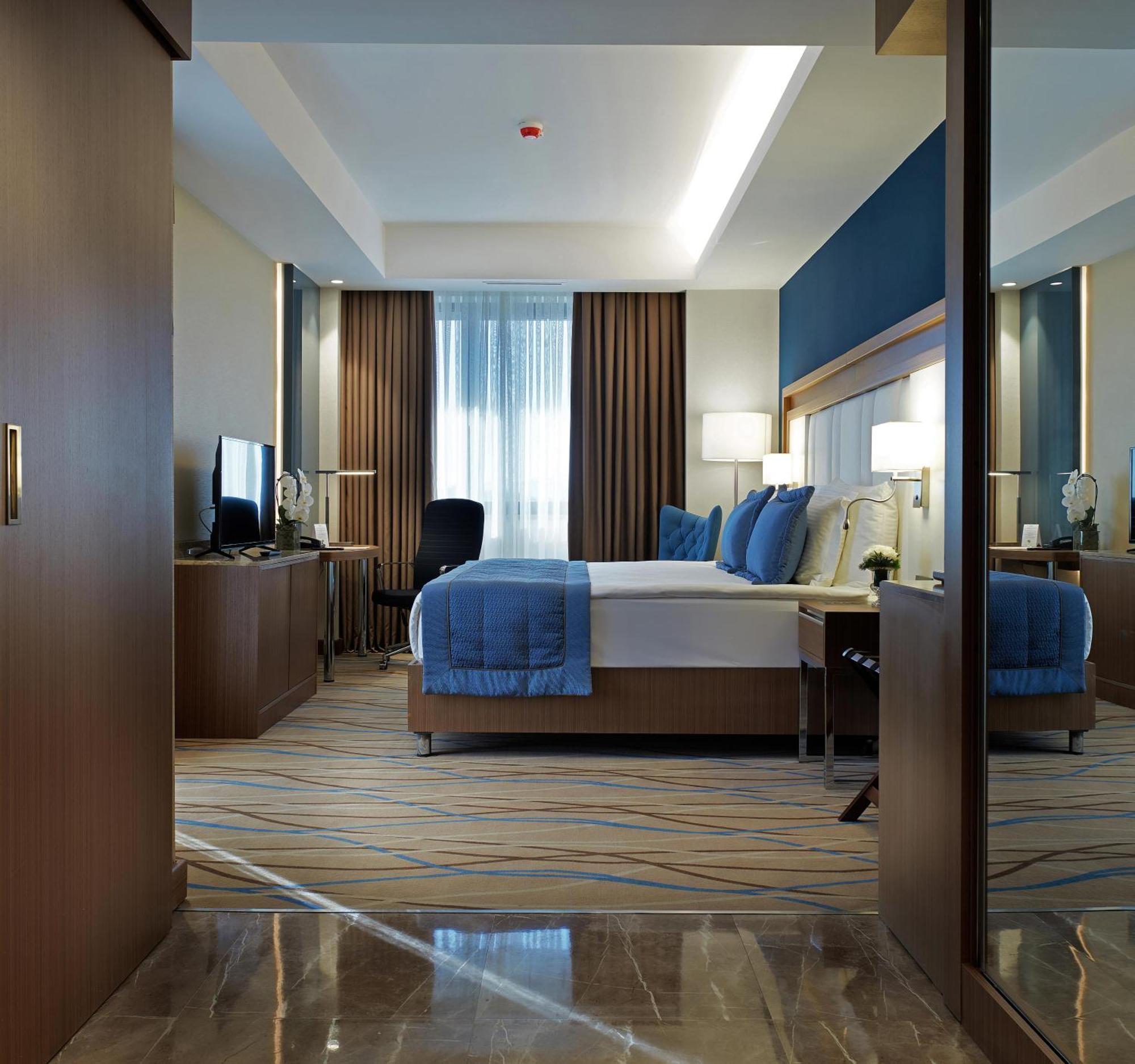 Dedeman 카이세리 외부 사진