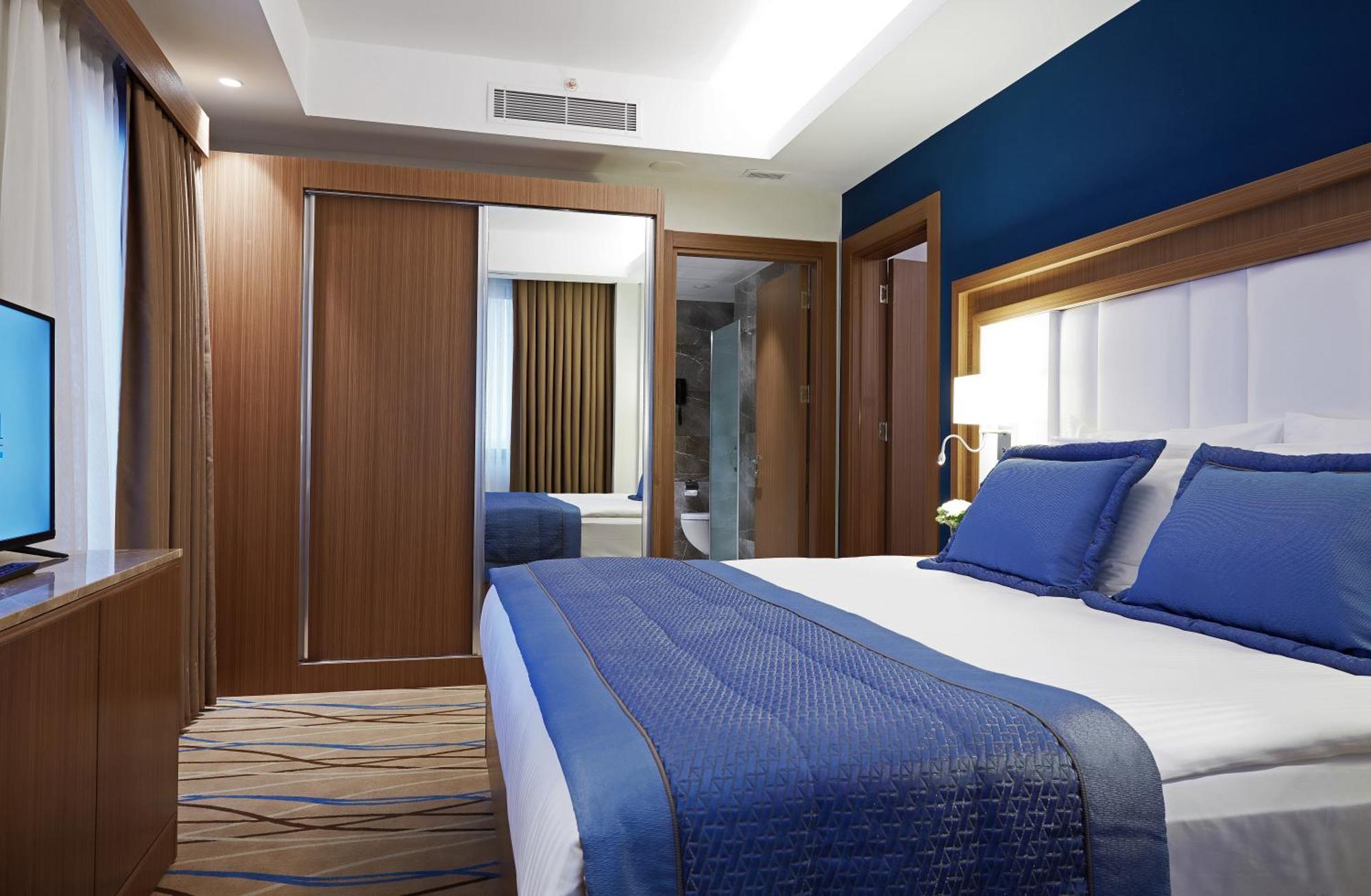 Dedeman 카이세리 외부 사진